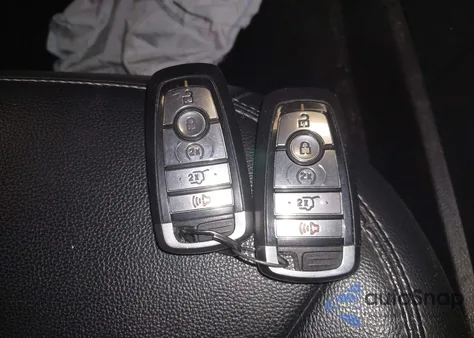 2020 Ford Explorer Xlt from USA, damaged, VIN 1FMSK8DHXLGA36190